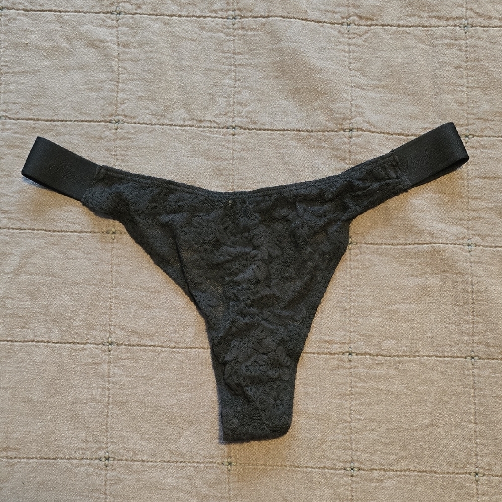🍑PINK Lace Thong Panty🍑